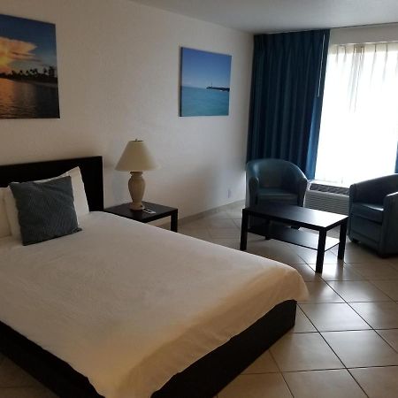 Dolphin Key Resort - קייפ קורל מראה חיצוני תמונה