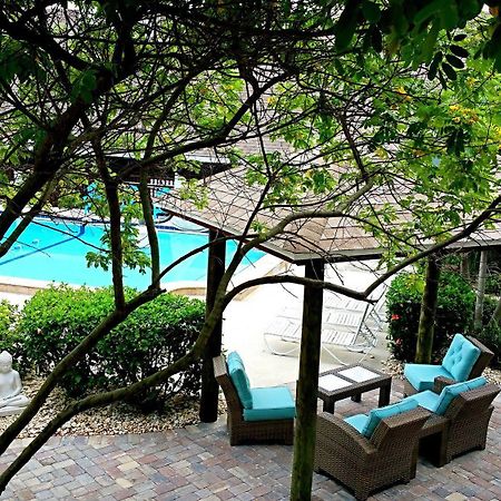 Dolphin Key Resort - קייפ קורל מראה חיצוני תמונה