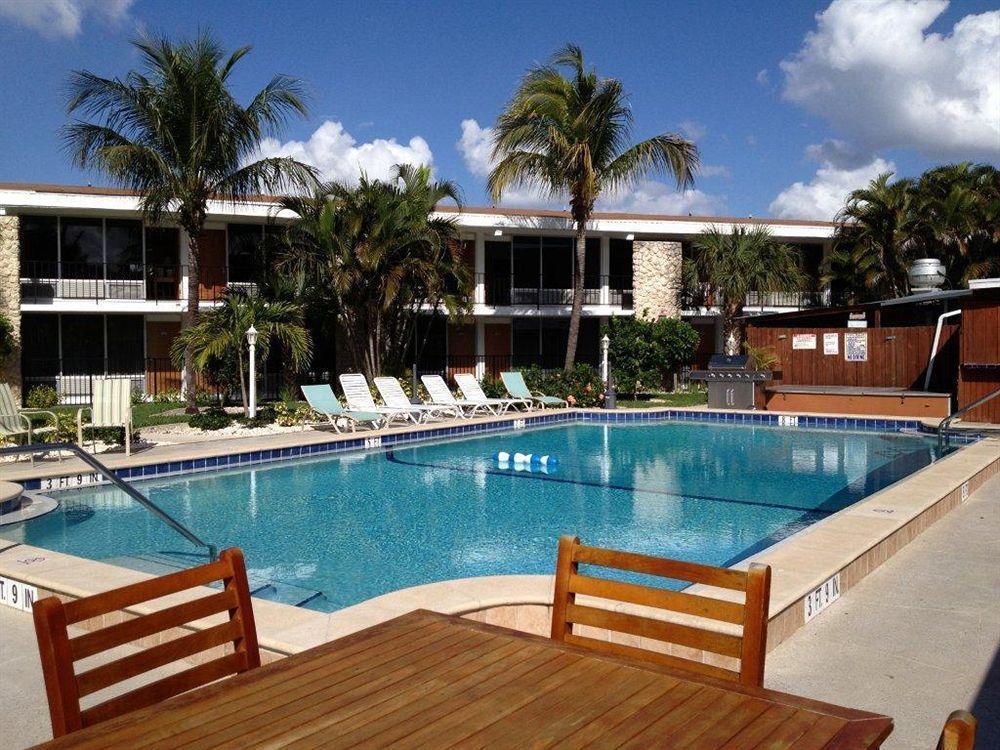 Dolphin Key Resort - קייפ קורל מראה חיצוני תמונה