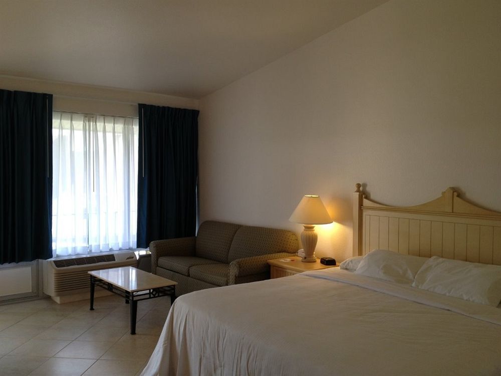 Dolphin Key Resort - קייפ קורל מראה חיצוני תמונה