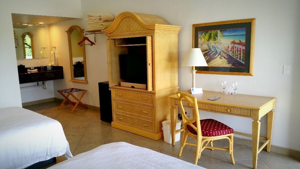 Dolphin Key Resort - קייפ קורל מראה חיצוני תמונה