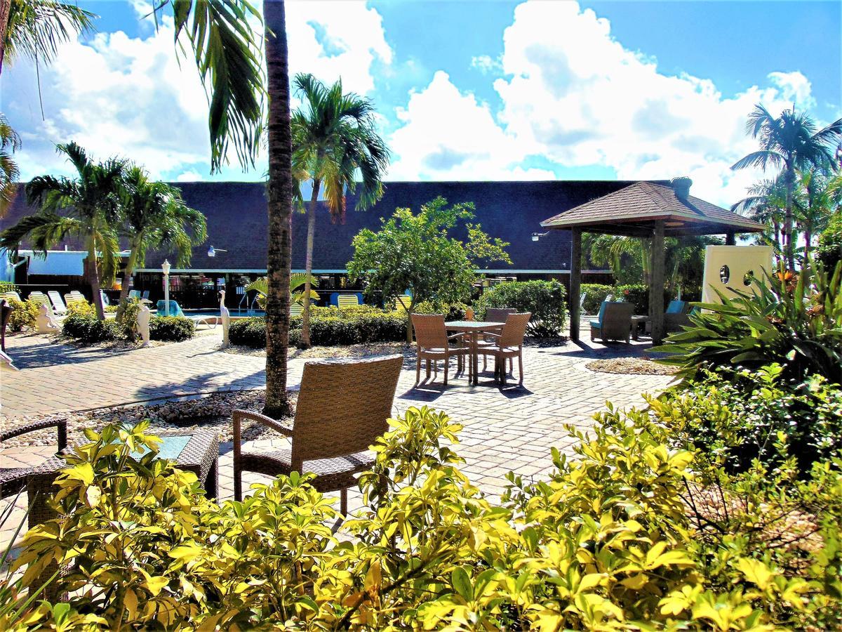 Dolphin Key Resort - קייפ קורל מראה חיצוני תמונה
